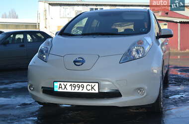 Nissan Leaf  2013