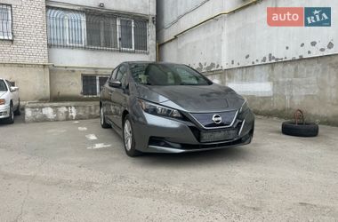 Nissan Leaf 2021