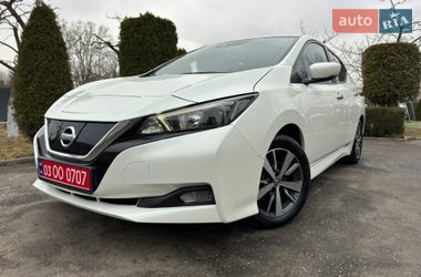 Nissan Leaf  2021