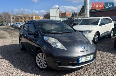 Nissan Leaf  2013