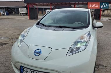 Nissan Leaf 2011