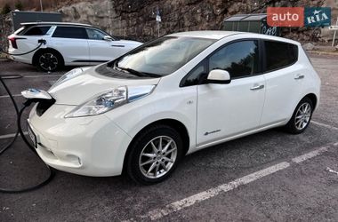 Nissan Leaf  2016