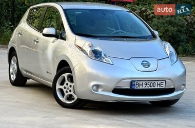 Nissan Leaf  2014