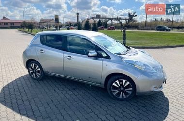 Nissan Leaf  2013