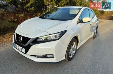 Nissan Leaf  2020