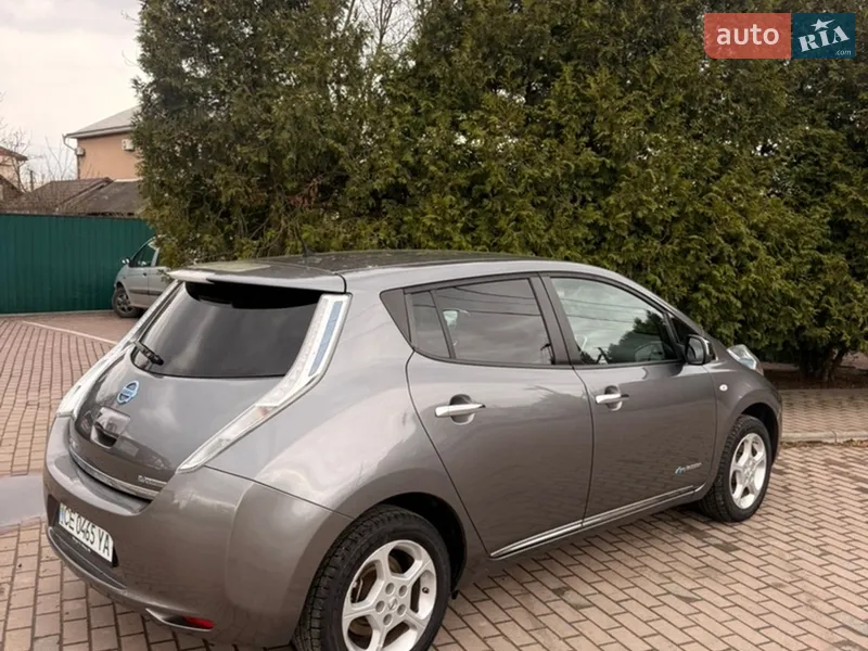 Nissan Leaf 2016