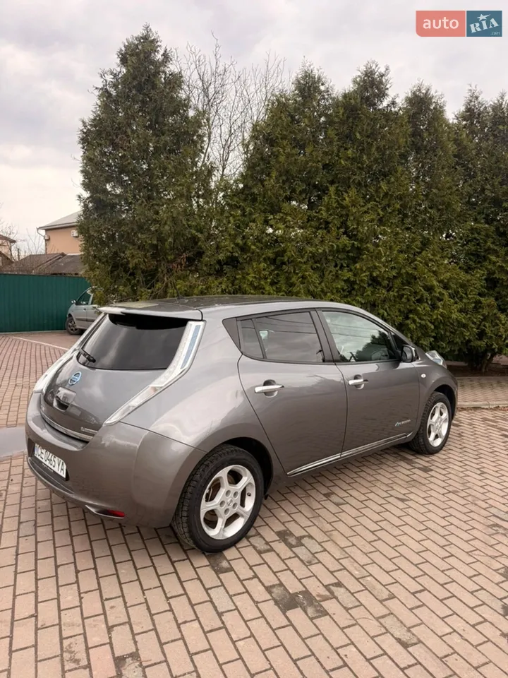 2016 Nissan Leaf - фото 1