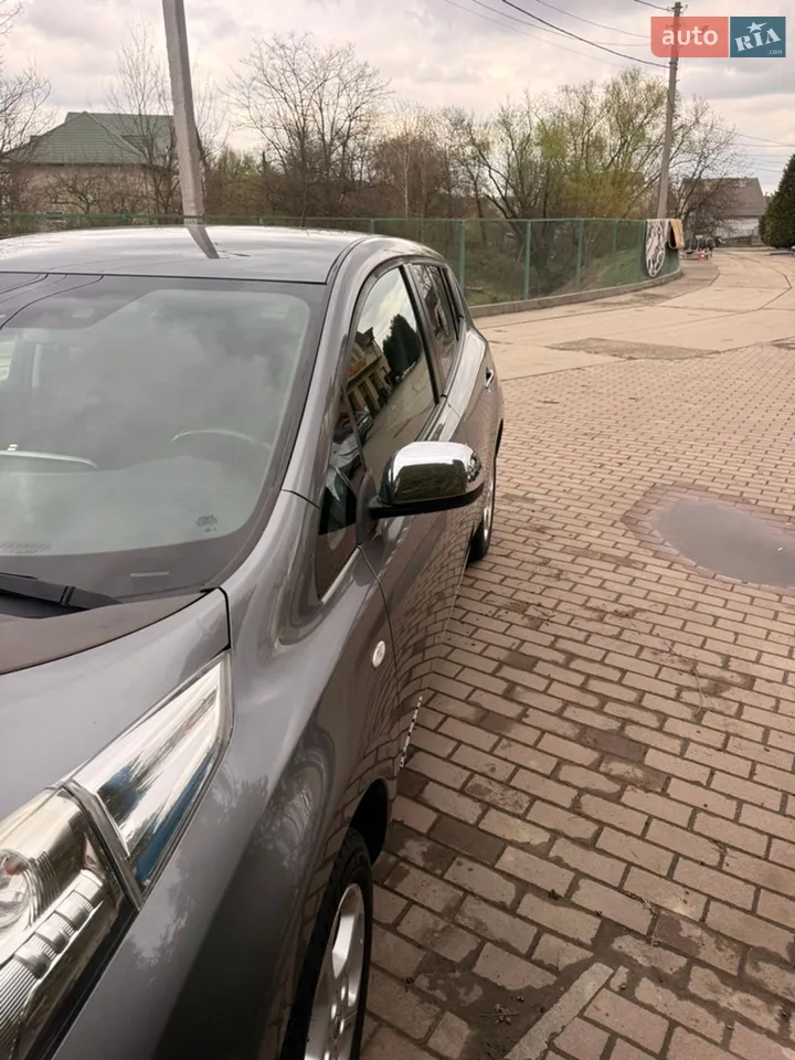 2016 Nissan Leaf - мініатюра 4