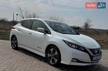 Nissan Leaf  2019