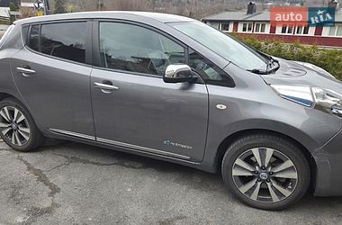 Nissan Leaf  2014