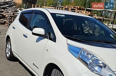 Nissan Leaf  2017