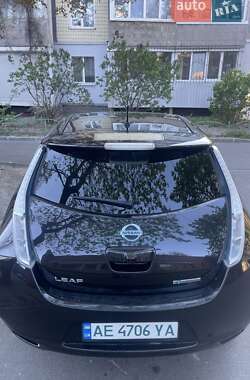 Nissan Leaf  2014