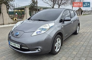 Nissan Leaf  2016