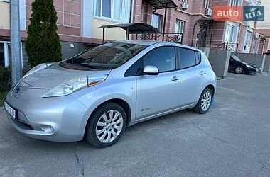 Nissan Leaf  2013