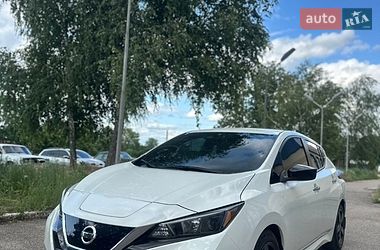 Nissan Leaf  2020