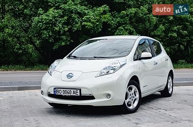 Nissan Leaf  2013