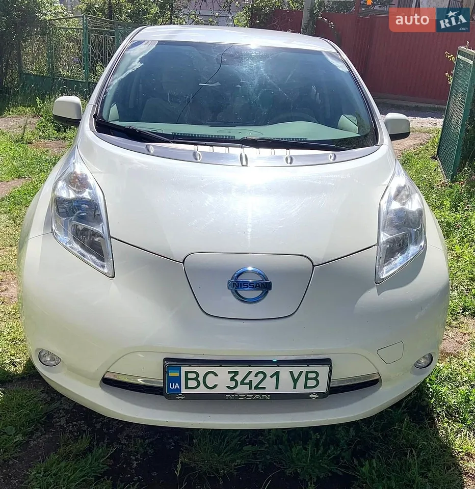 2011 Nissan Leaf - мініатюра 3