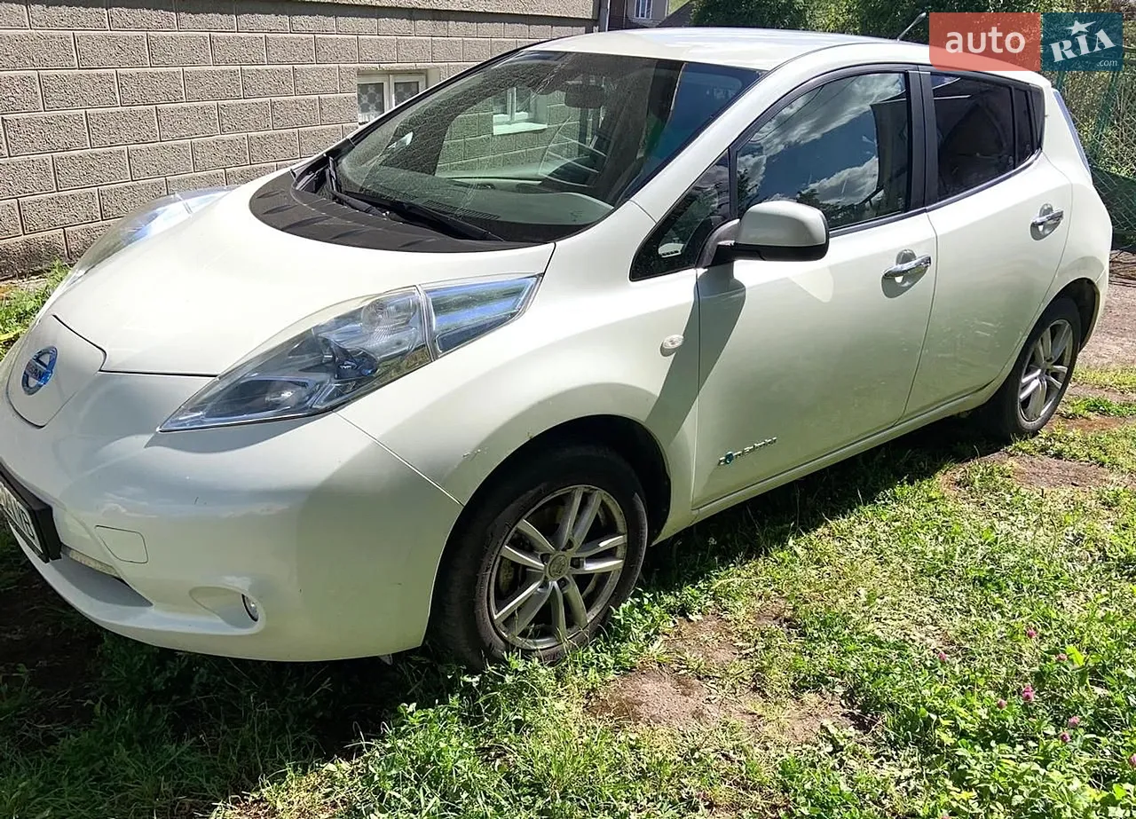 2011 Nissan Leaf - мініатюра 4