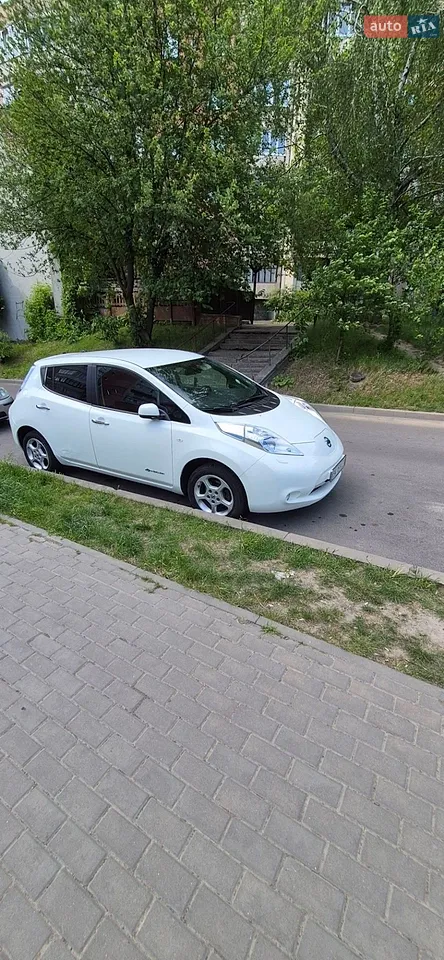 2013 Nissan Leaf - мініатюра 2