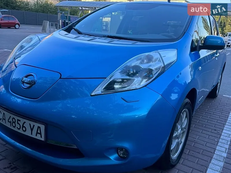 Nissan Leaf 2011