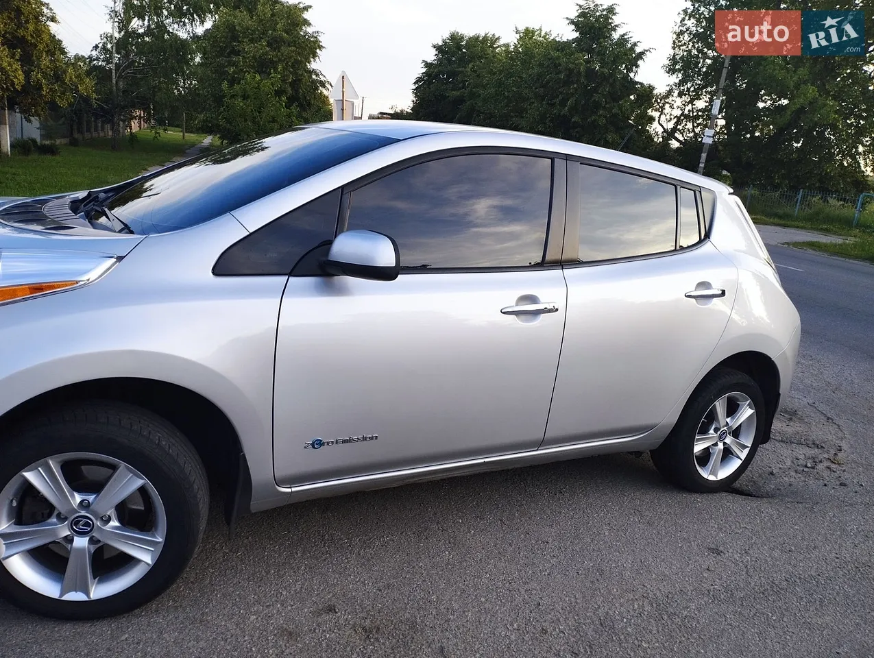 2016 Nissan Leaf - мініатюра 4
