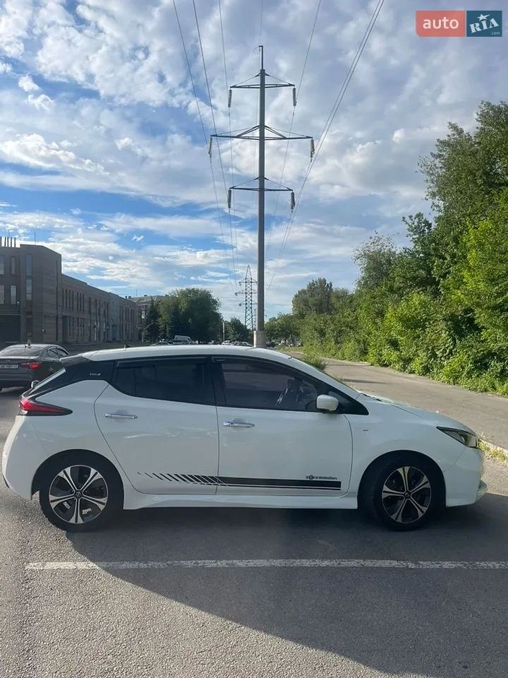 2019 Nissan Leaf - мініатюра 3
