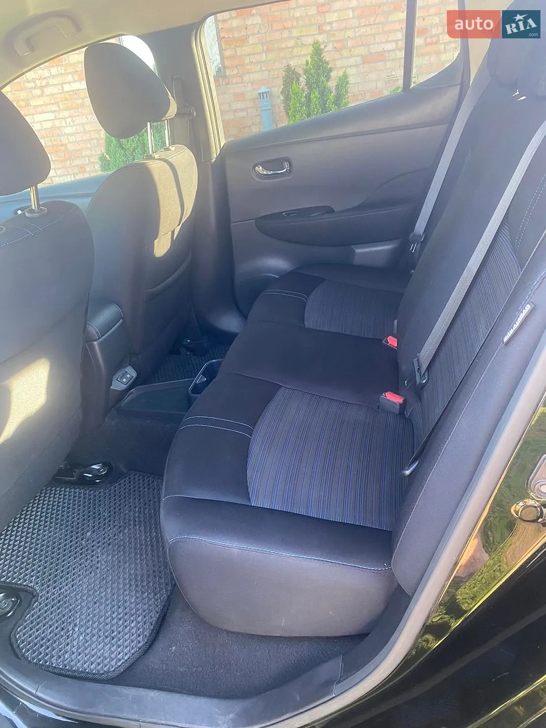 Nissan Leaf 2023 VIN 1N4AZ1BV7PC562209 фото оголошення 10 з 12