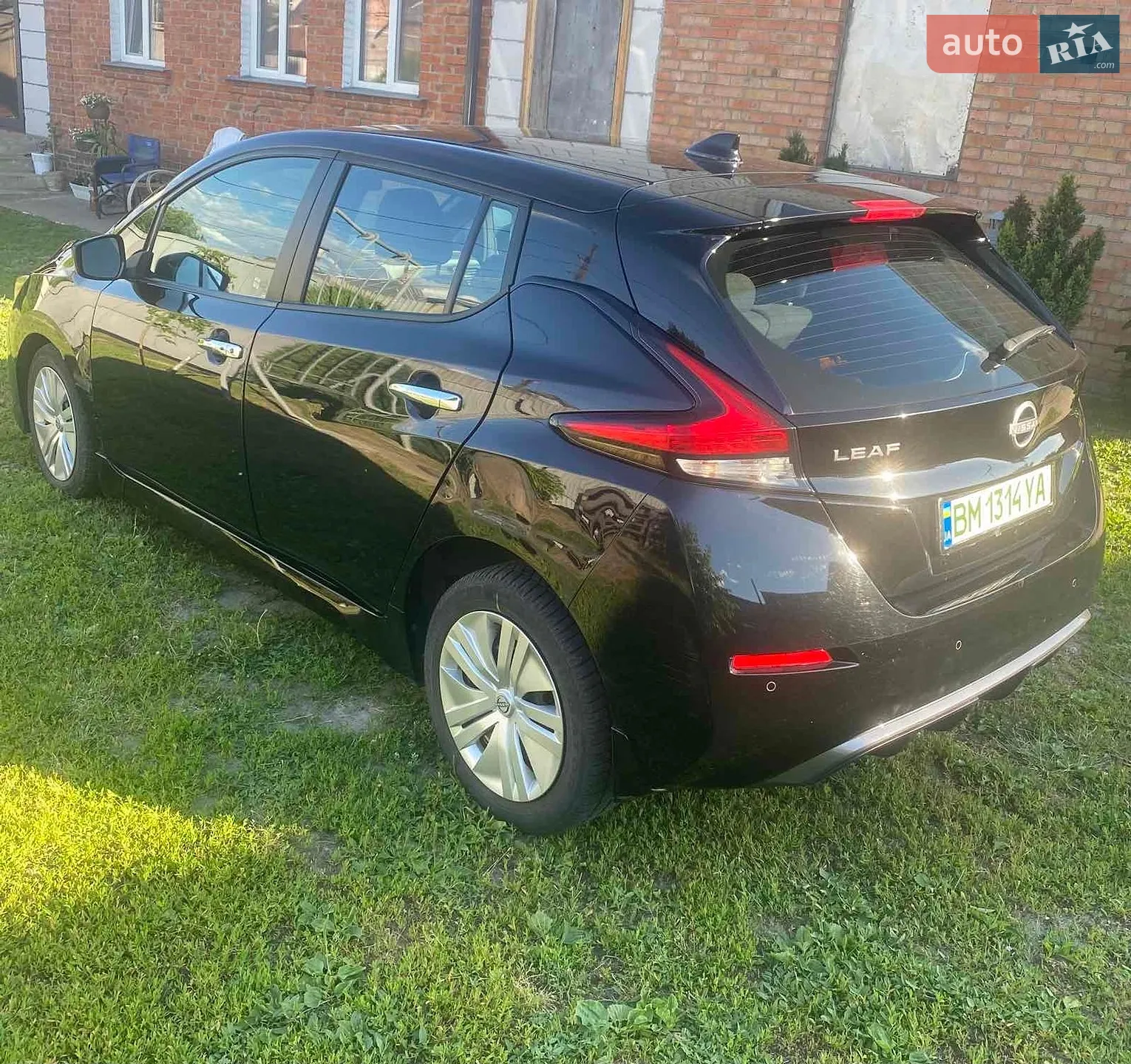 Nissan Leaf 2023 VIN 1N4AZ1BV7PC562209 фото оголошення 4 з 12