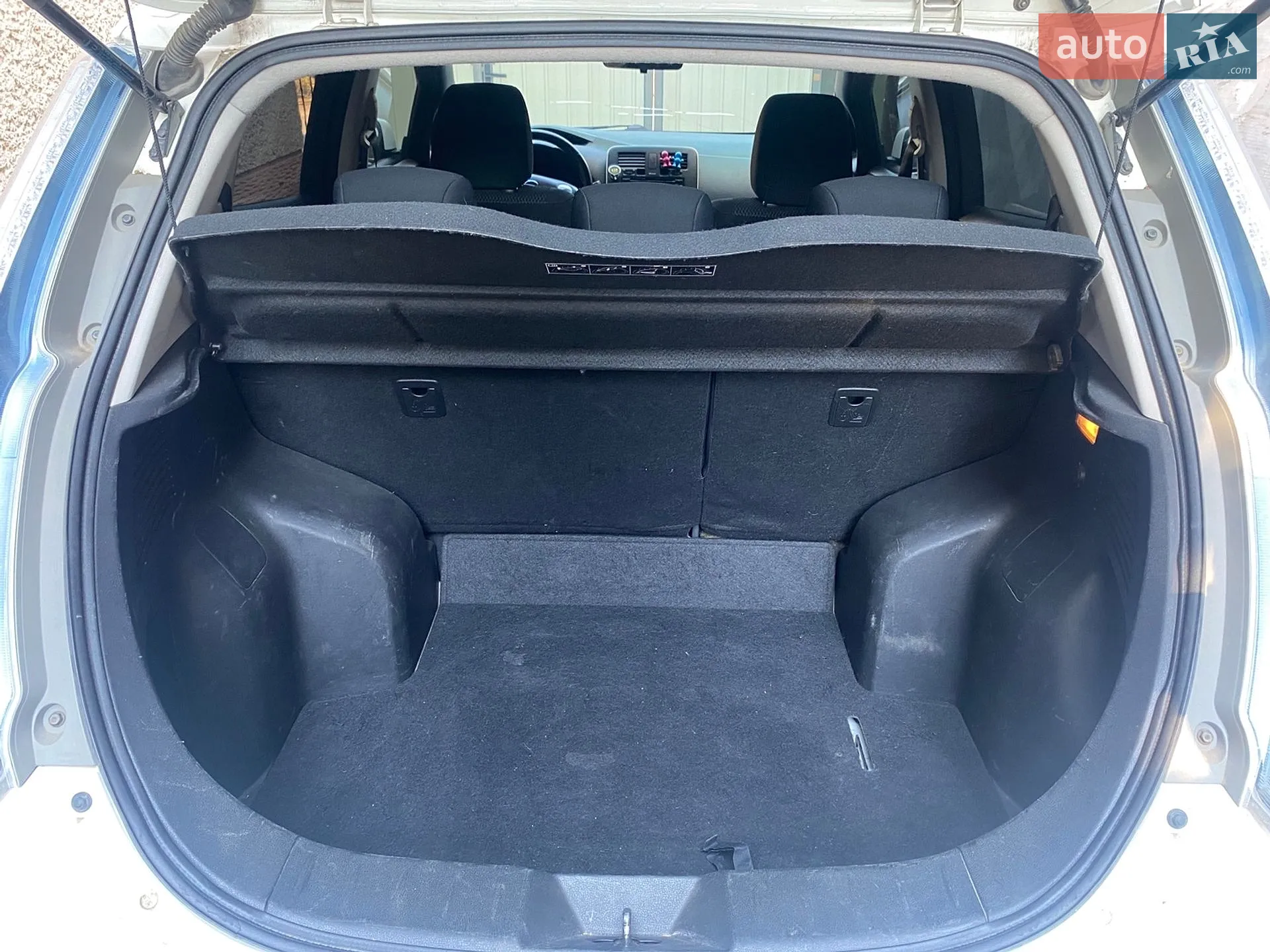 Nissan Leaf 2013 VIN SJNFAAZE0U6014649 фото оголошення 8 з 11