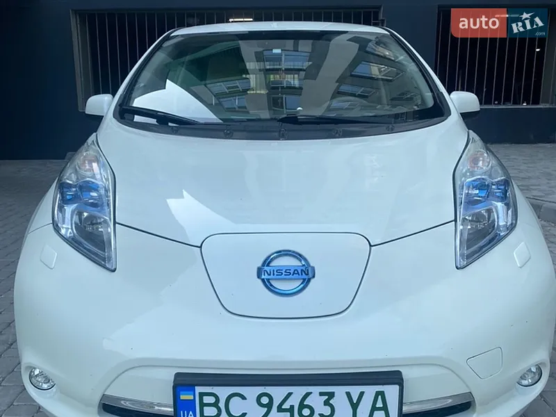 Nissan Leaf 2011