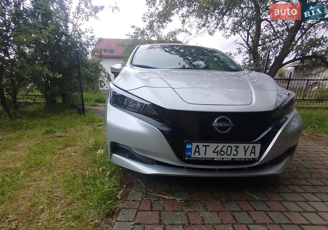 2023 Nissan Leaf - фото 1