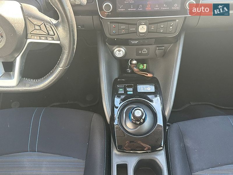 Хэтчбек Nissan Leaf 2019 в Ивано-Франковске