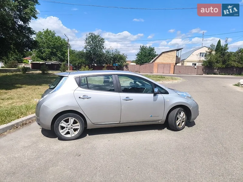 Nissan Leaf 2013