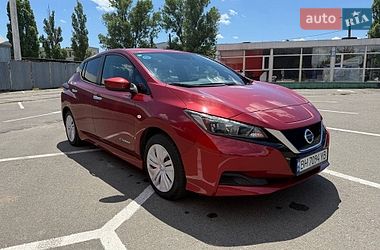 Nissan Leaf  2018