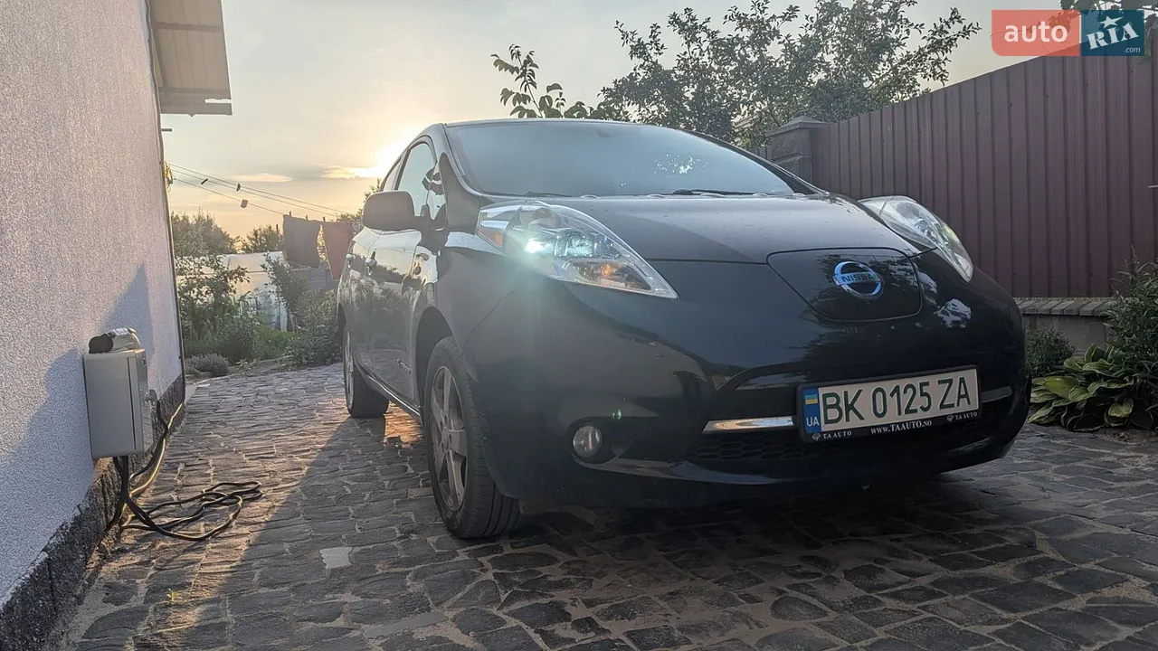 2011 Nissan Leaf - мініатюра 3