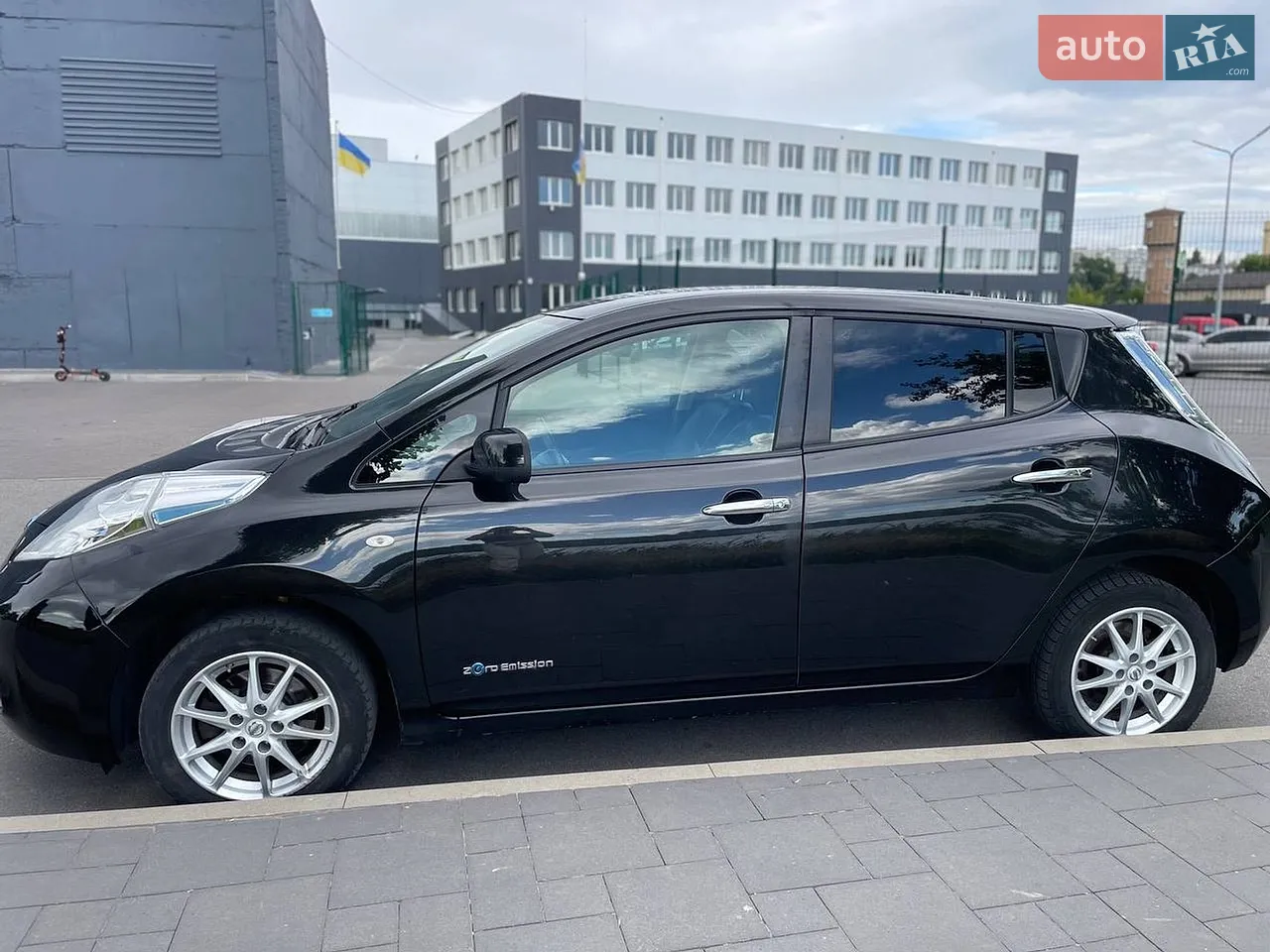 2016 Nissan Leaf - мініатюра 5