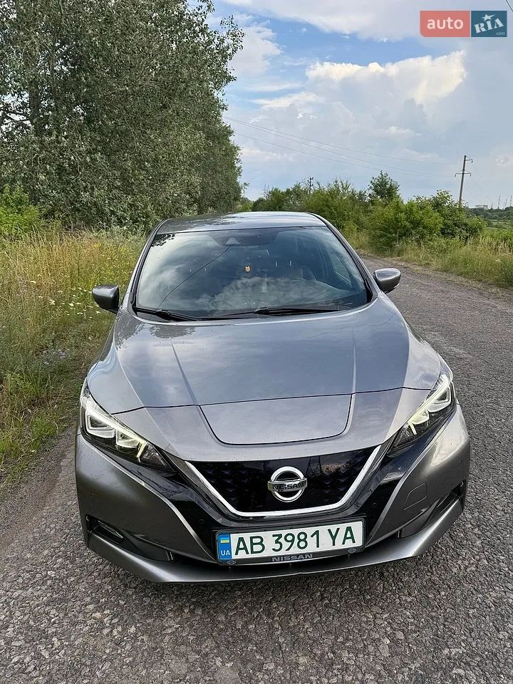2018 Nissan Leaf - фото 1