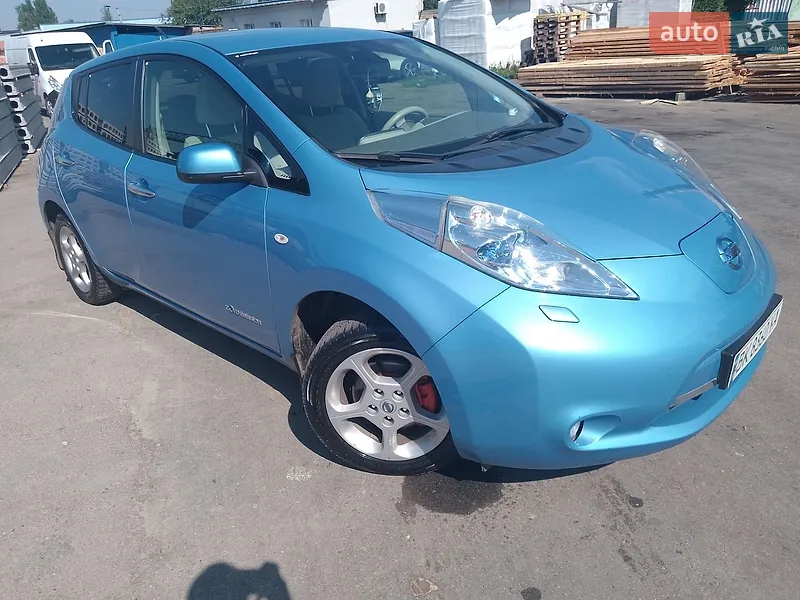Nissan Leaf