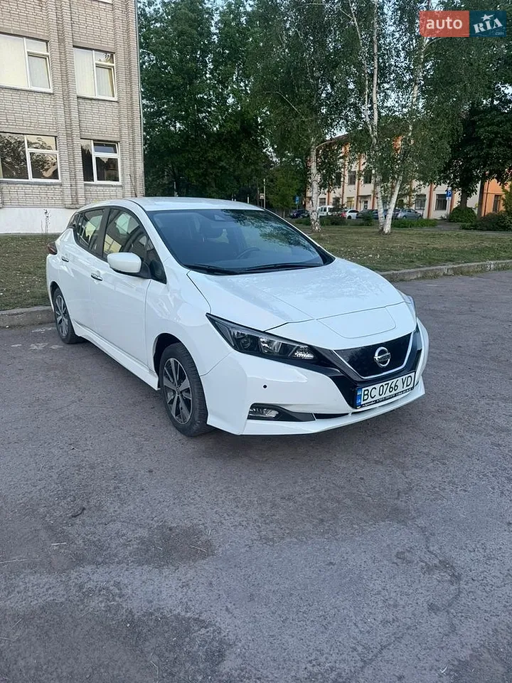 2020 Nissan Leaf - мініатюра 3