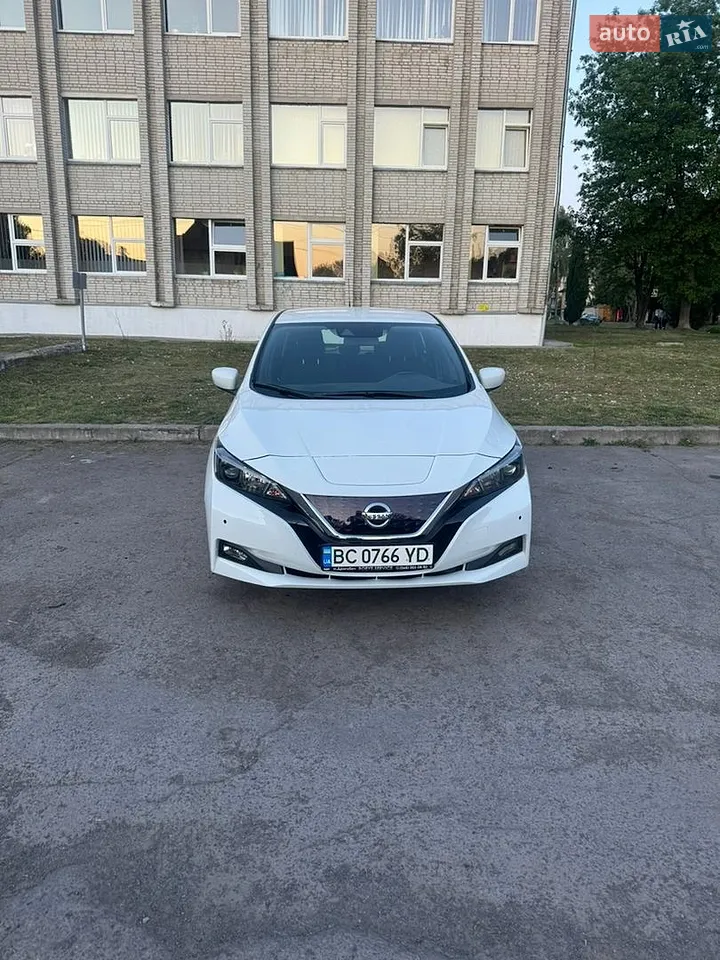 2020 Nissan Leaf - мініатюра 4