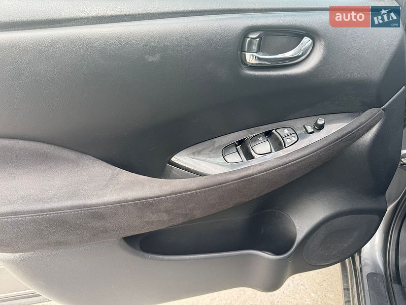 Хэтчбек Nissan Leaf 2013 в Виннице