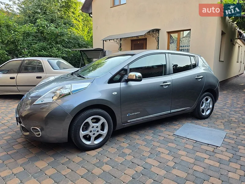 Nissan Leaf 2014