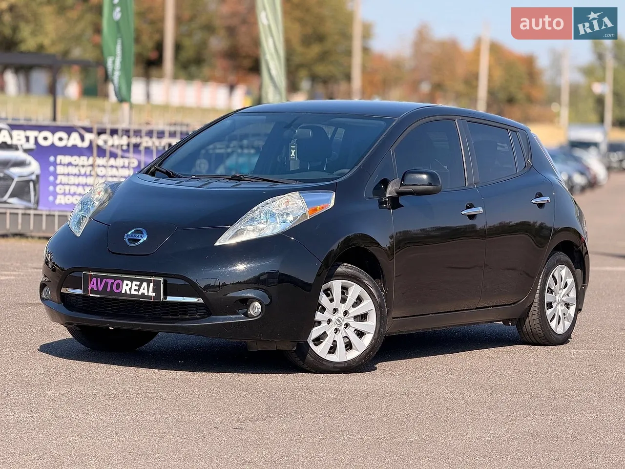 2017 Nissan Leaf - мініатюра 2