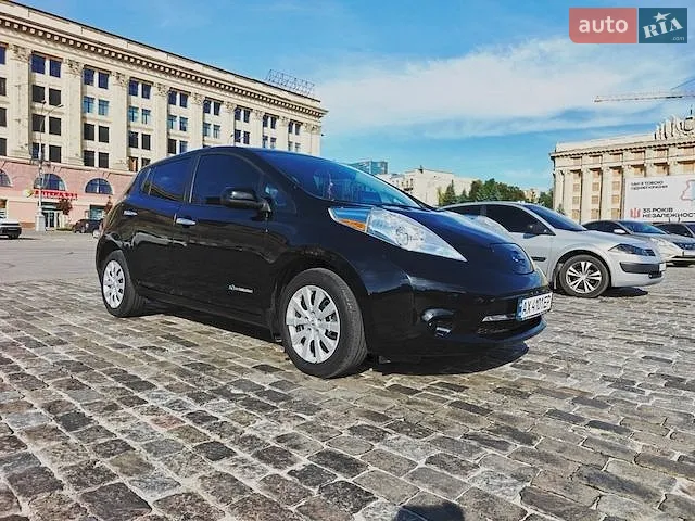 2015 Nissan Leaf - мініатюра 3