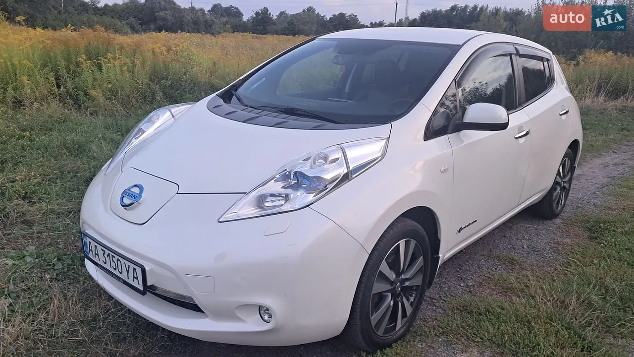 2016 Nissan Leaf - мініатюра 2