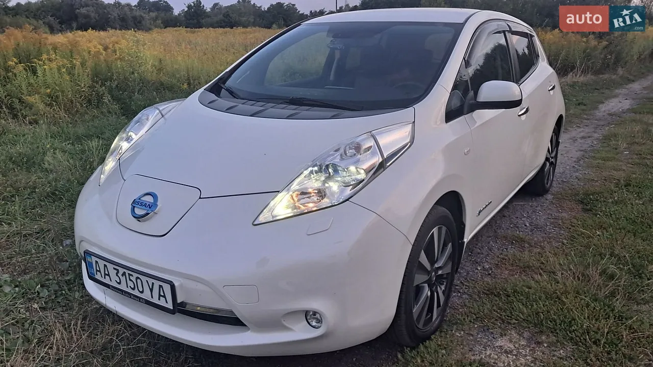 2016 Nissan Leaf - мініатюра 4