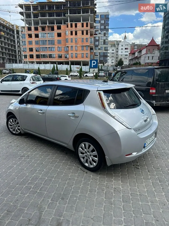 2015 Nissan Leaf - мініатюра 5