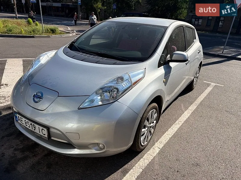 Nissan Leaf 2014