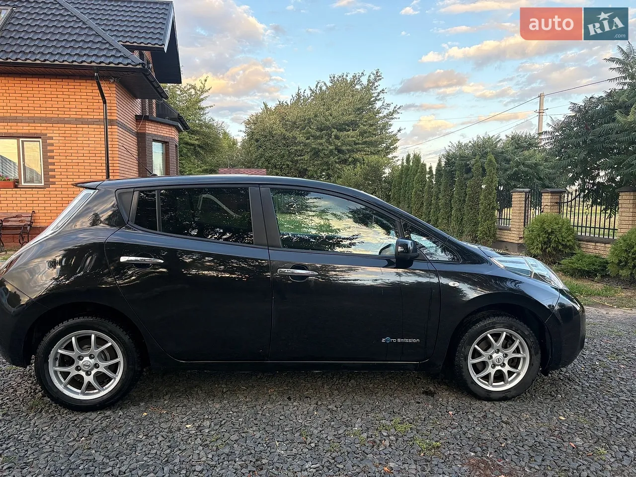 2014 Nissan Leaf - мініатюра 2
