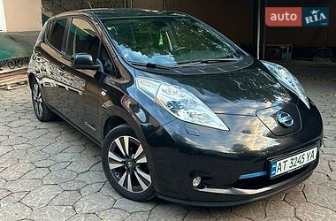 Nissan Leaf  2014